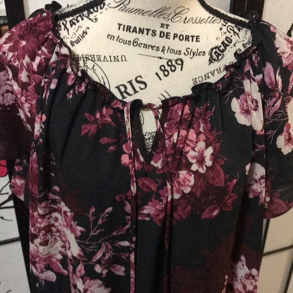 Sami & Jo Plus womens top size 2X blue with pink flowers - Picture 3 of 6